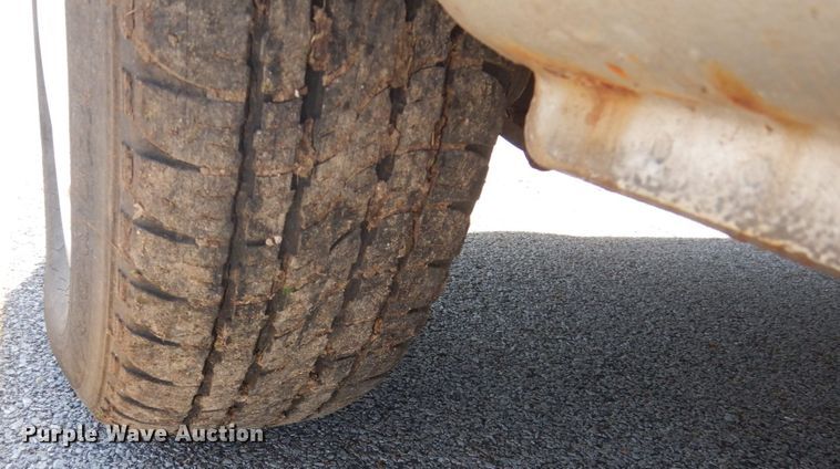 image for item GW9891 2005 Ford E150  van