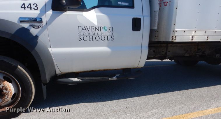 image for item GW9893 2005 Ford F450 Super Duty  box truck