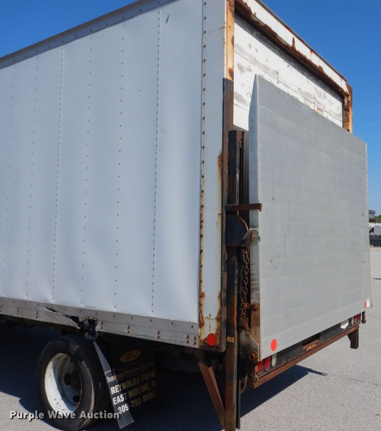image for item GW9893 2005 Ford F450 Super Duty  box truck