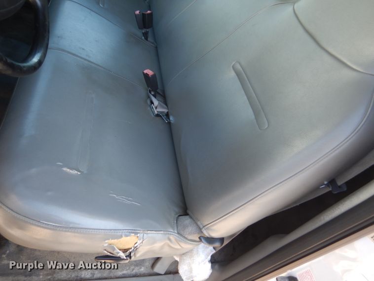 image for item GW9893 2005 Ford F450 Super Duty  box truck