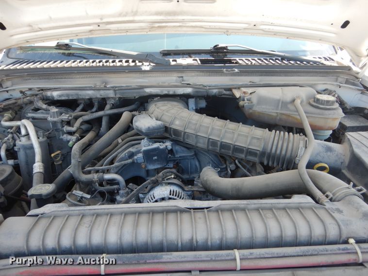 image for item GW9893 2005 Ford F450 Super Duty  box truck