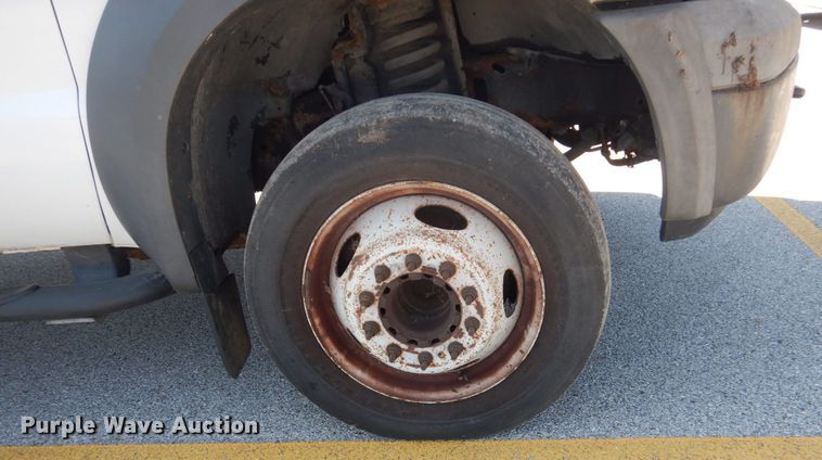 image for item GW9893 2005 Ford F450 Super Duty  box truck