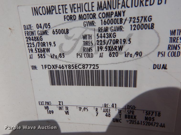 image for item GW9893 2005 Ford F450 Super Duty  box truck