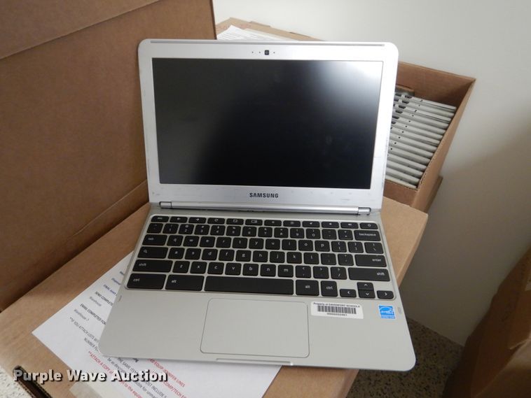 image for item GW9897 Approximately 190 Samsung tablets