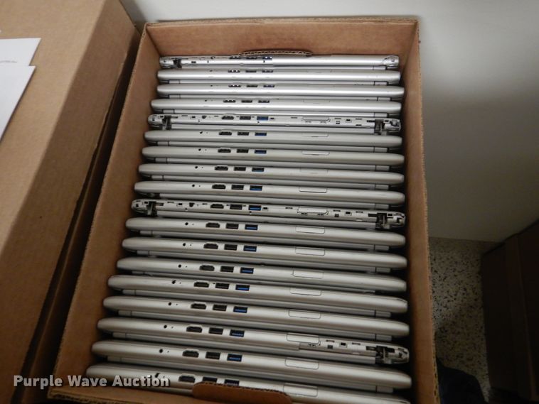 image for item GW9899 Approximately 190 Samsung tablets