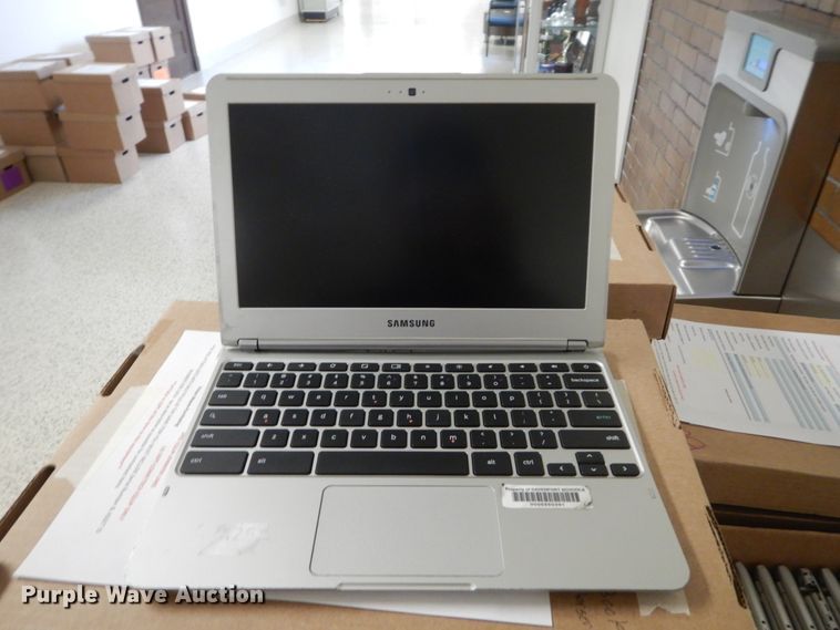 image for item GW9899 Approximately 190 Samsung tablets