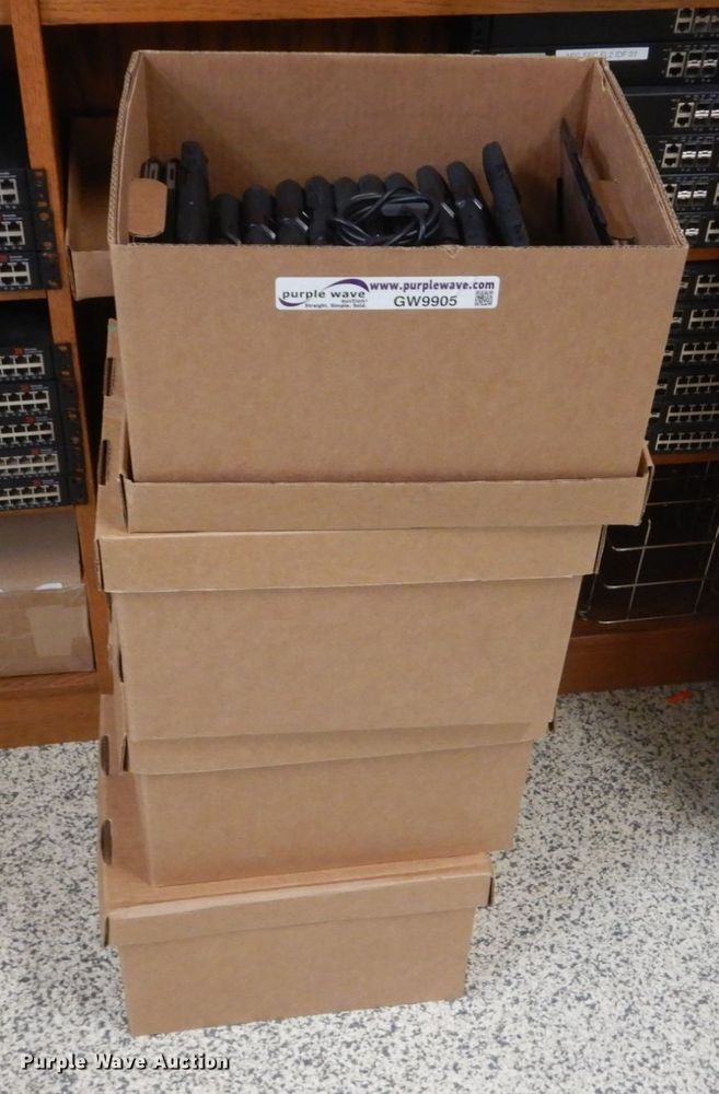 image for item GW9905 Approximately 50 Samsung SM-T530NN tablets