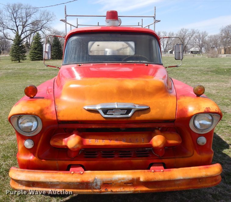 image for item GY9001 1955 Chevrolet 4100 pumper fire truck