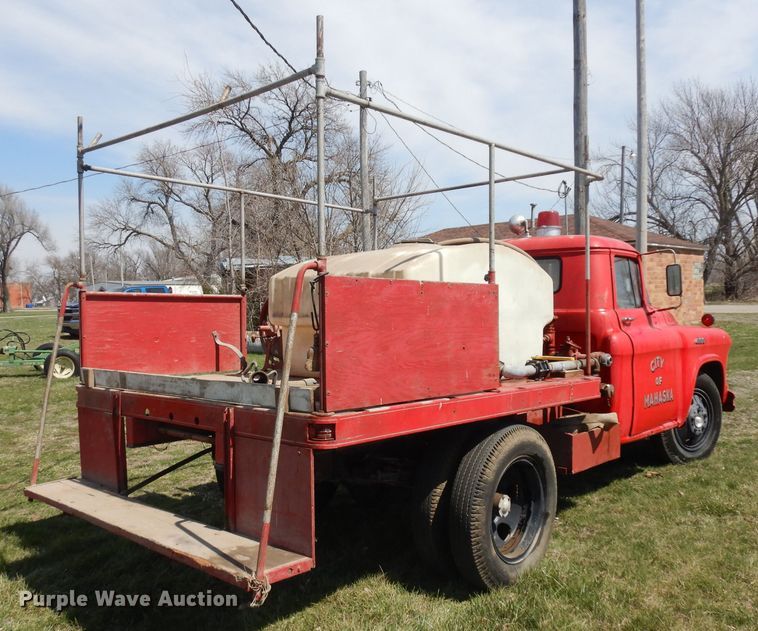 image for item GY9001 1955 Chevrolet 4100 pumper fire truck