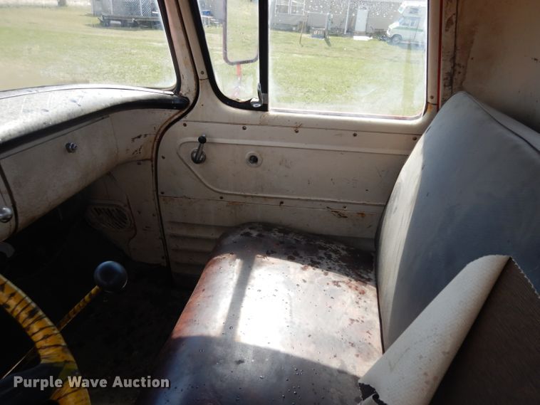 image for item GY9001 1955 Chevrolet 4100 pumper fire truck