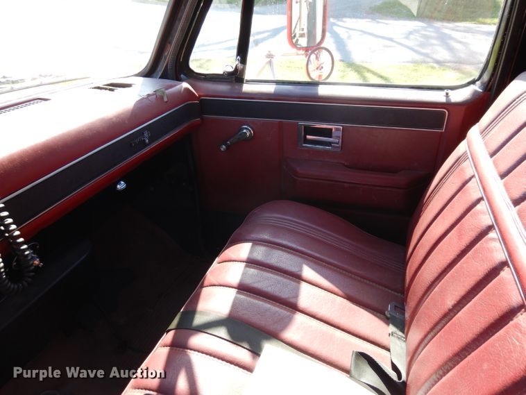 image for item GY9060 1981 Chevrolet C70 pumper fire truck