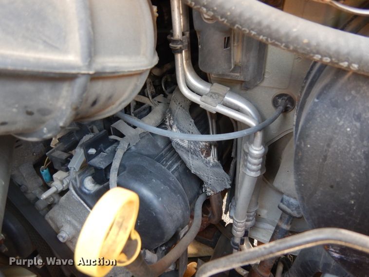 image for item GY9195 2004 Ford E150  van