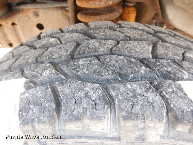 image for item GY9195 2004 Ford E150  van