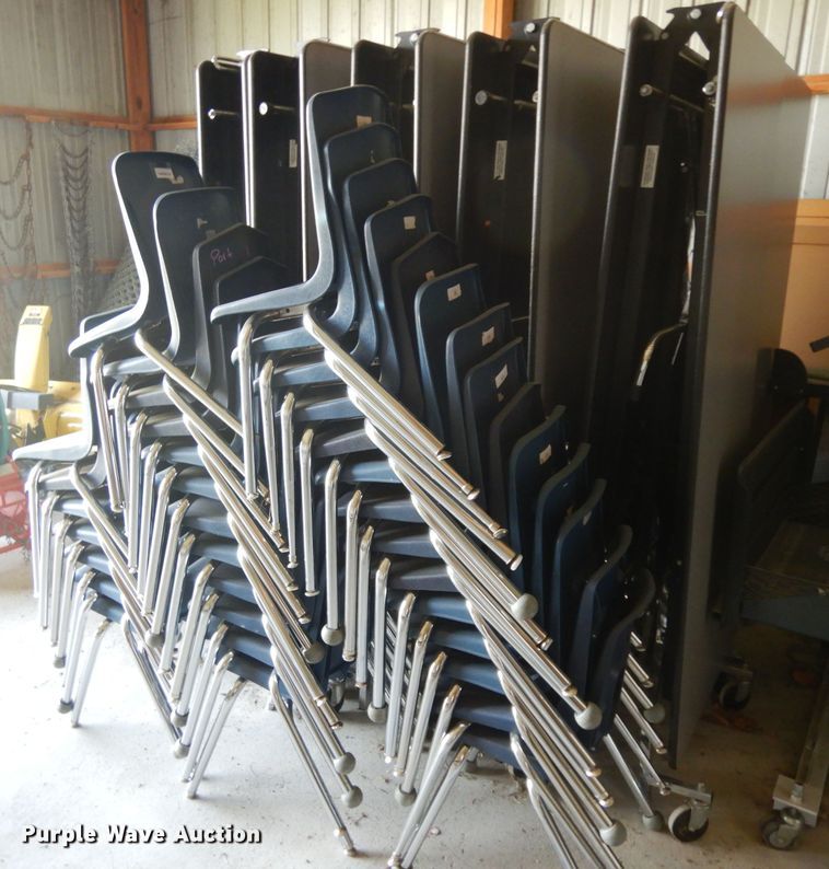 image for item GY9197 (12) folding cafeteria tables