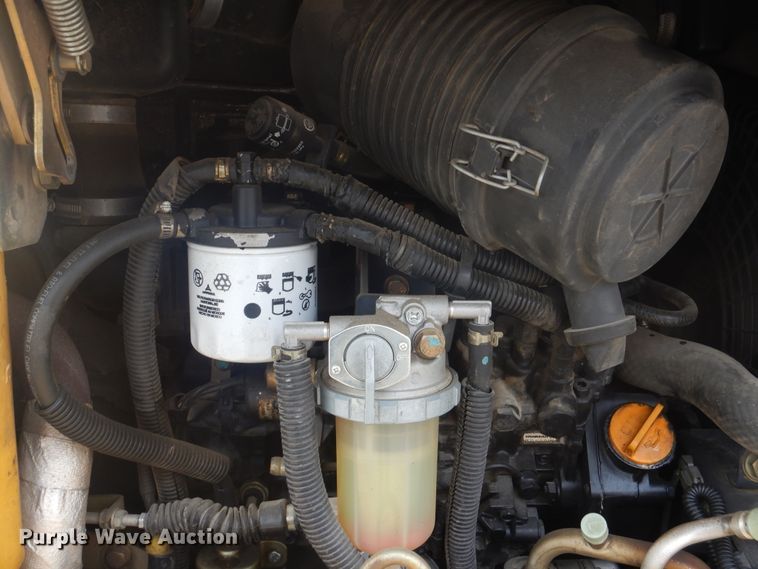 image for item GY9834 2007 John Deere 35D mini excavator