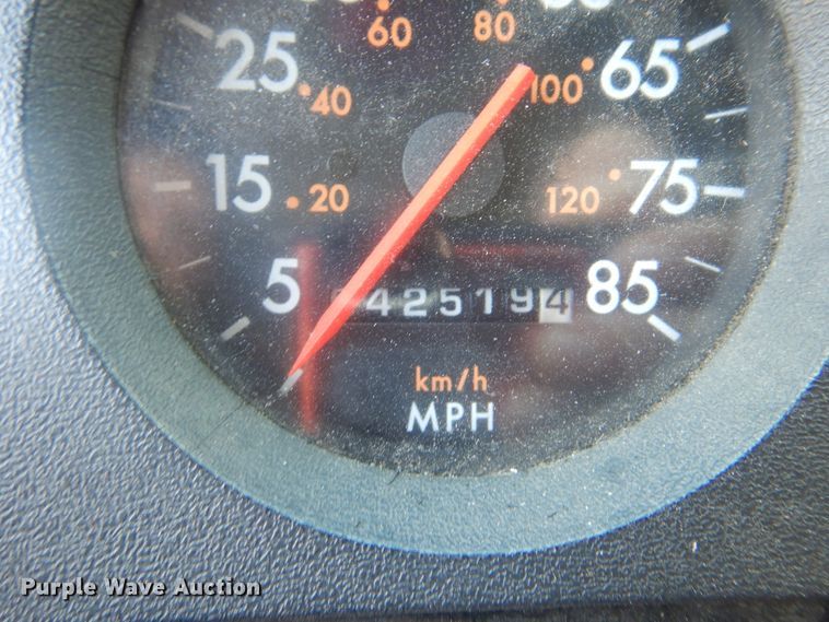 image for item GY9838 1996 Freightliner FL80 pumper fire truck