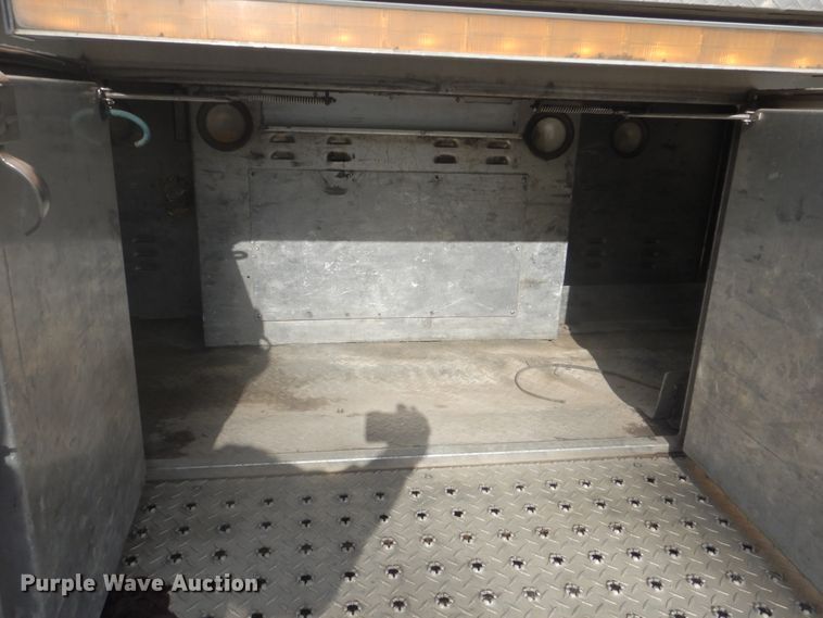 image for item GY9838 1996 Freightliner FL80 pumper fire truck