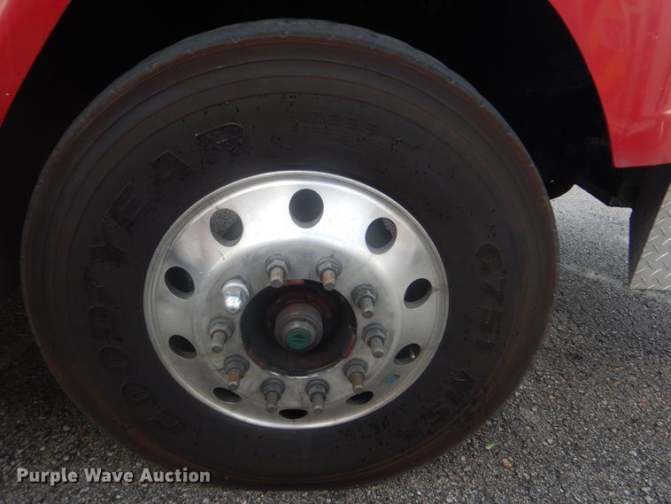 image for item GY9838 1996 Freightliner FL80 pumper fire truck