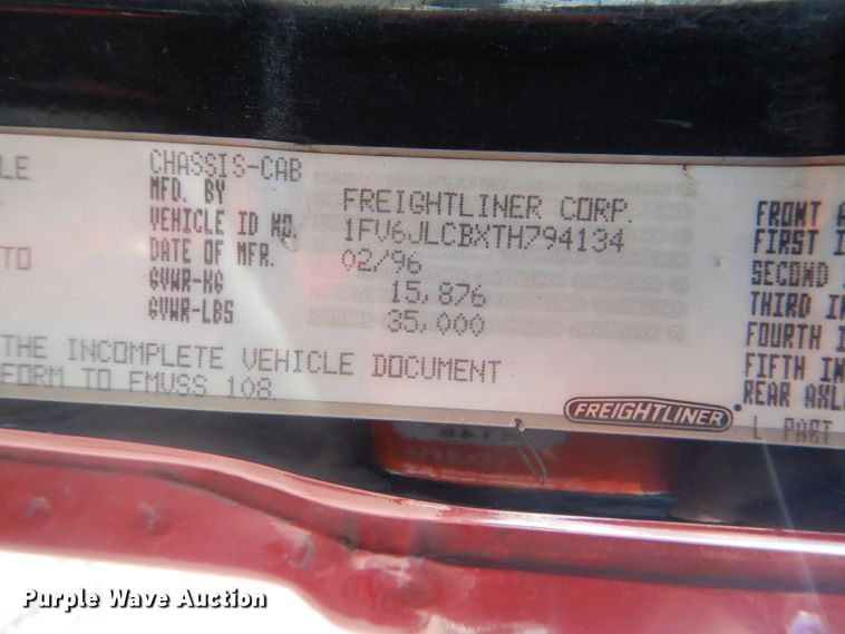 image for item GY9838 1996 Freightliner FL80 pumper fire truck