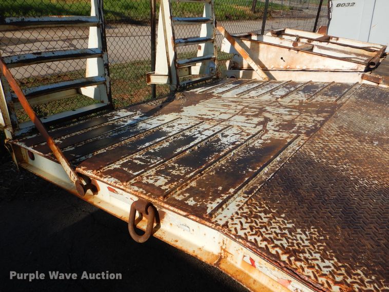 image for item GY9839 1993 Superline DD10 equipment trailer