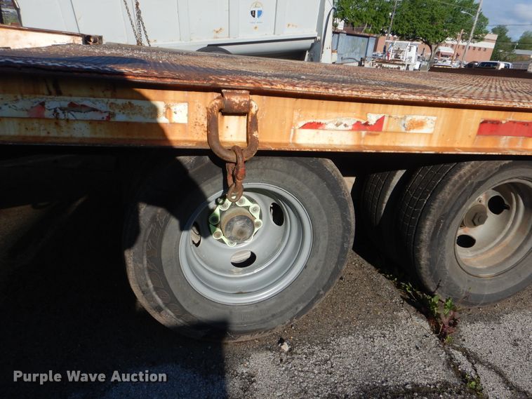 image for item GY9839 1993 Superline DD10 equipment trailer