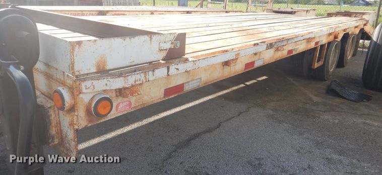 image for item GY9840 2012 Belshe BDT25 equipment trailer