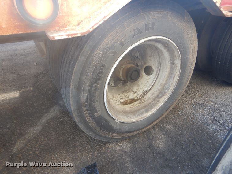 image for item GY9840 2012 Belshe BDT25 equipment trailer