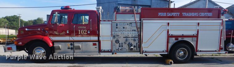 image for item GY9849 1999 International 2674 fire truck