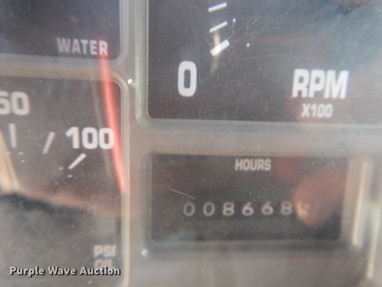 image for item GY9849 1999 International 2674 fire truck