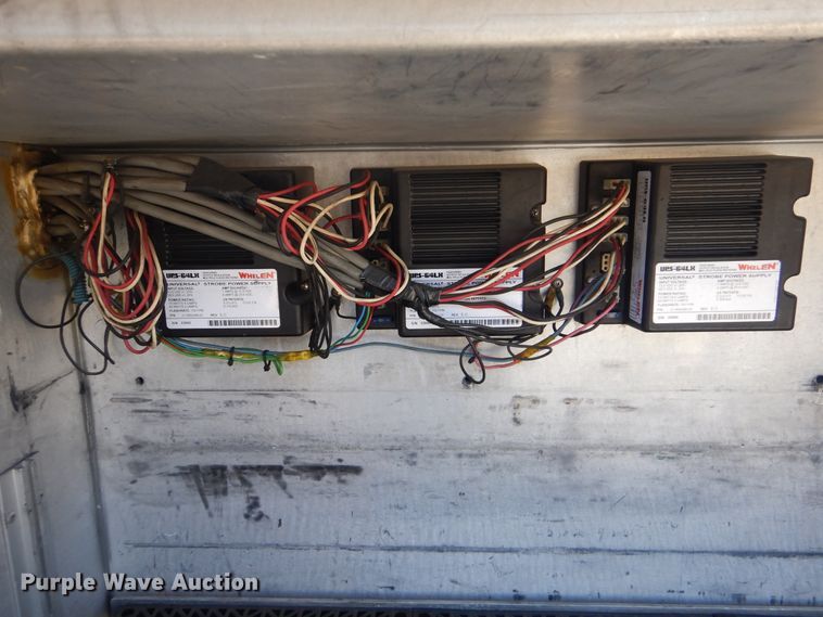 image for item GY9849 1999 International 2674 fire truck