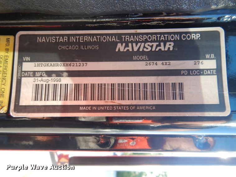 image for item GY9849 1999 International 2674 fire truck