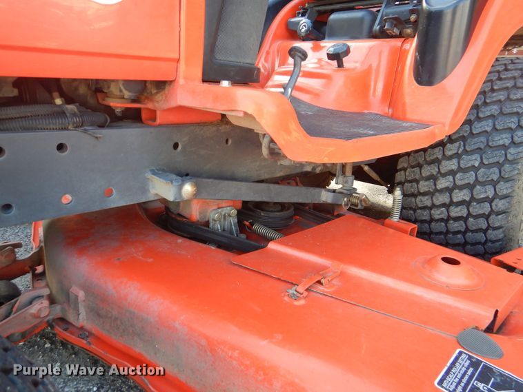 image for item GY9850 Kubota BX2230D 4WD tractor