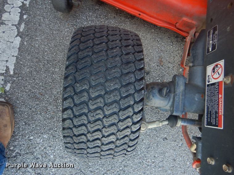 image for item GY9850 Kubota BX2230D 4WD tractor