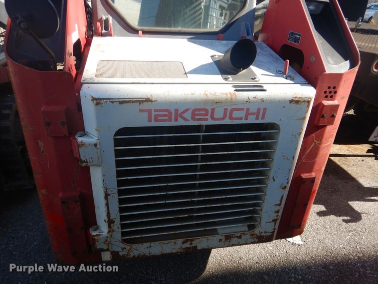 image for item GY9851 Takeuchi TL230  tracked skid steer loader
