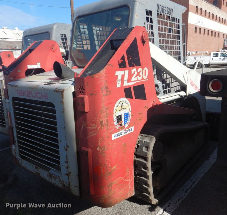 image for item GY9851 Takeuchi TL230  tracked skid steer loader