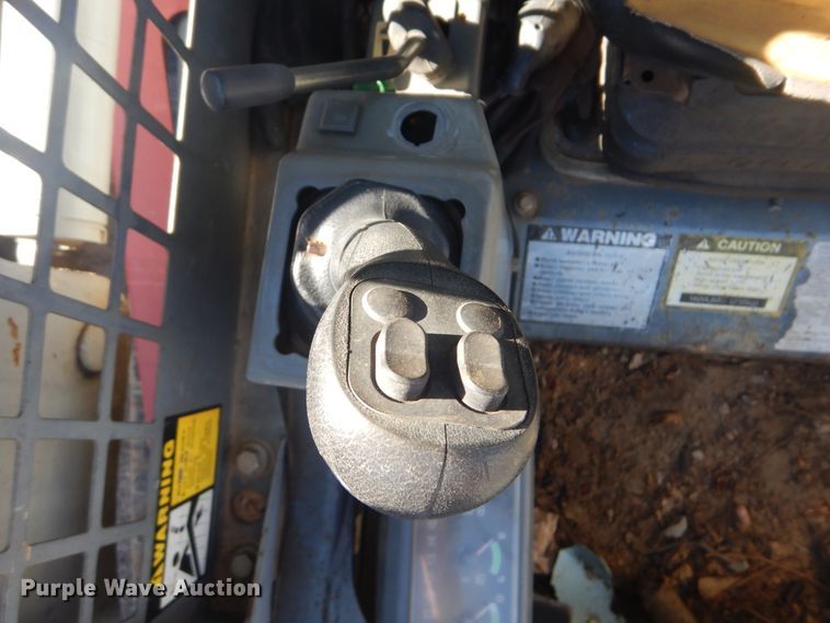 image for item GY9851 Takeuchi TL230  tracked skid steer loader