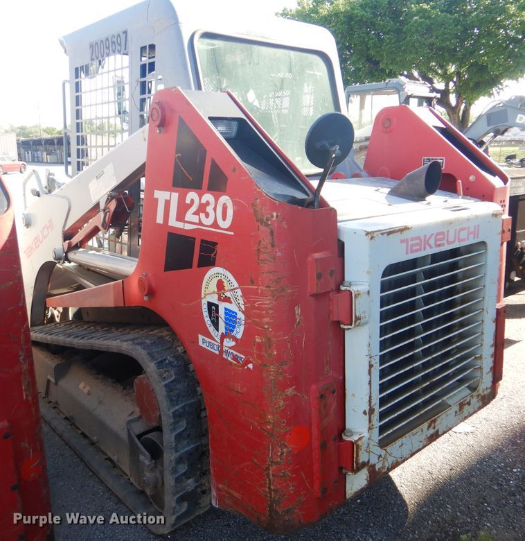 image for item GY9851 Takeuchi TL230  tracked skid steer loader