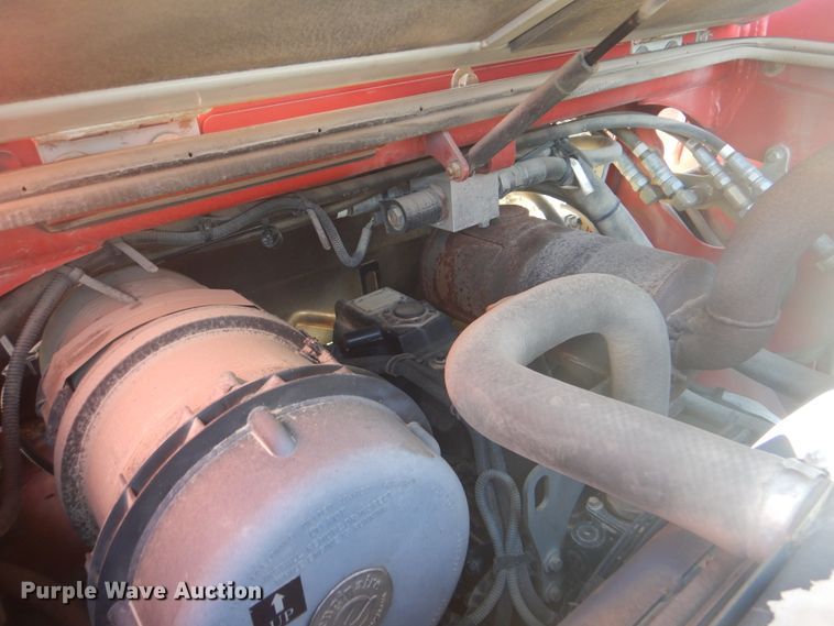 image for item GY9851 Takeuchi TL230  tracked skid steer loader