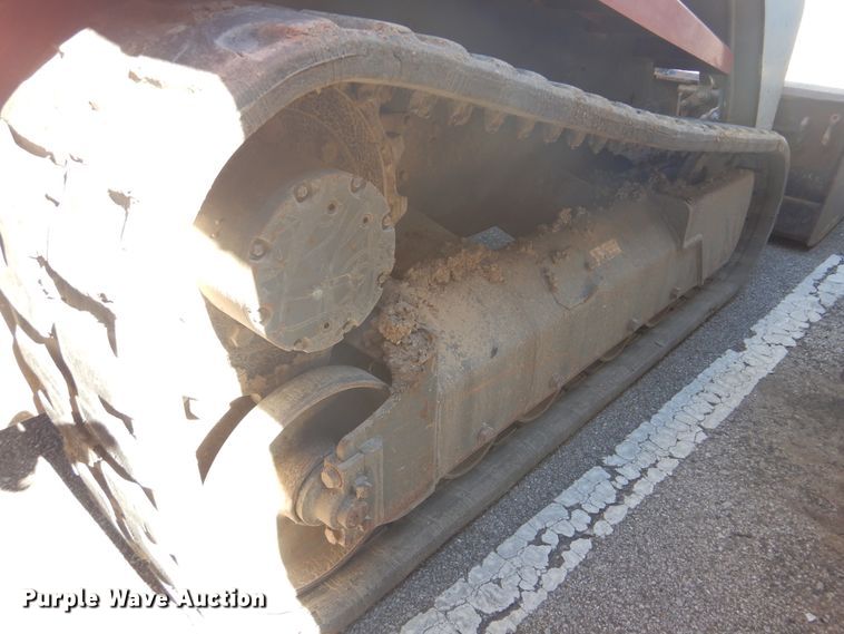 image for item GY9851 Takeuchi TL230  tracked skid steer loader