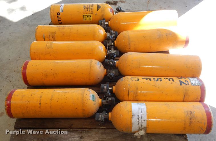 image for item HT9183 (10) Scott 2216 air packs