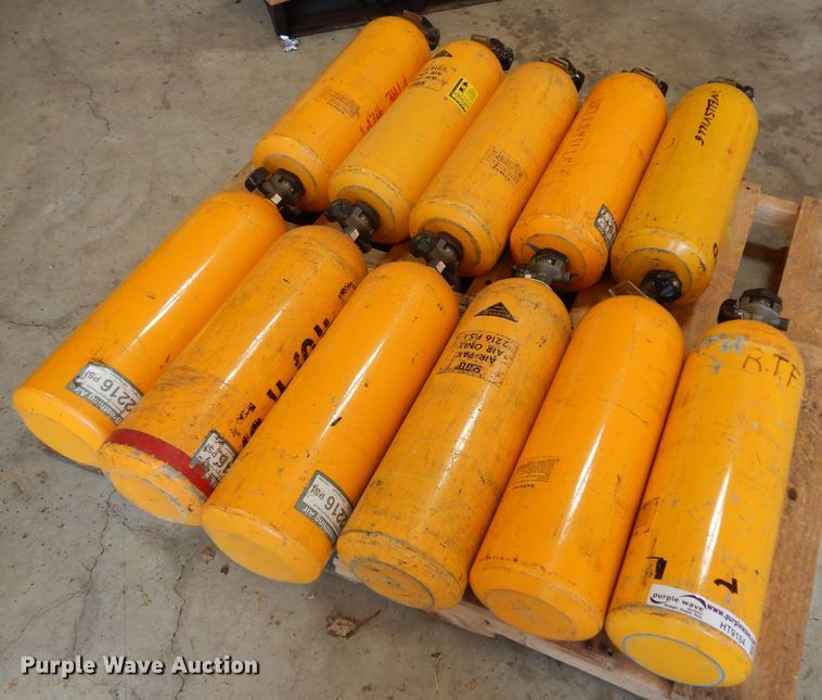 image for item HT9184 (10) Scott 2216 air packs