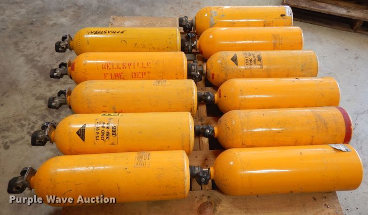 image for item HT9184 (10) Scott 2216 air packs