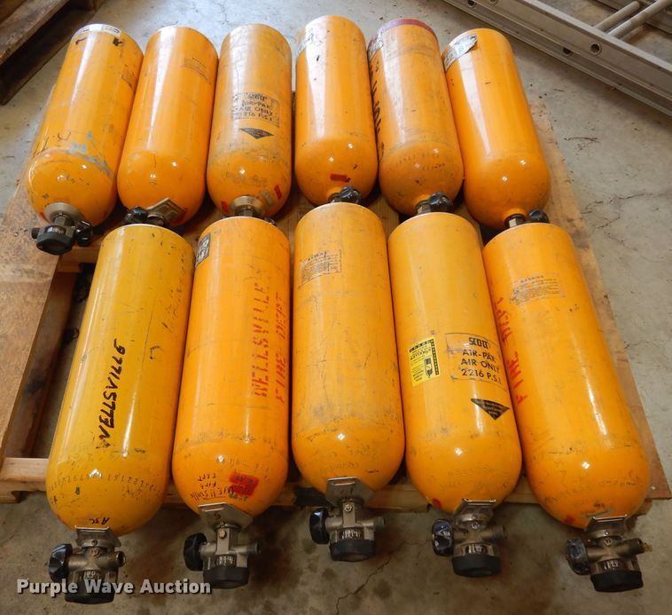 image for item HT9184 (10) Scott 2216 air packs