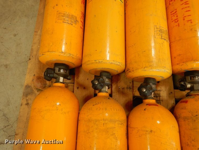 image for item HT9184 (10) Scott 2216 air packs