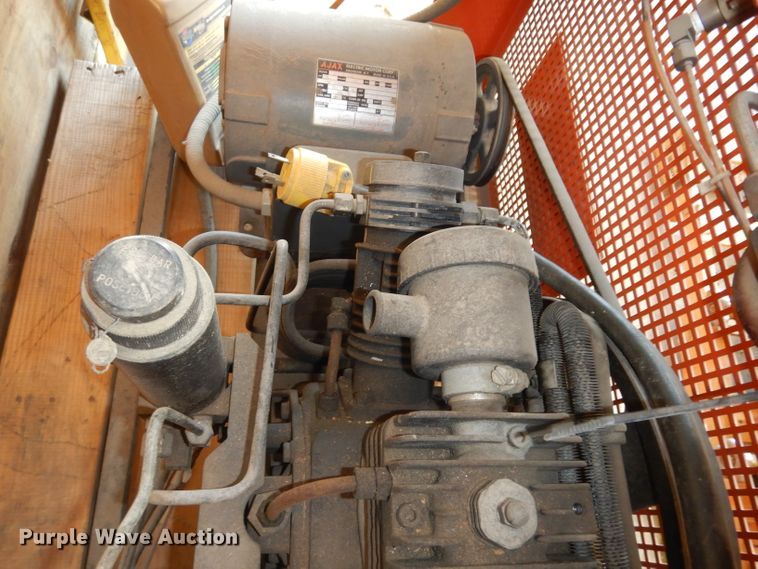 image for item HT9187 Cascade breathing air filling system