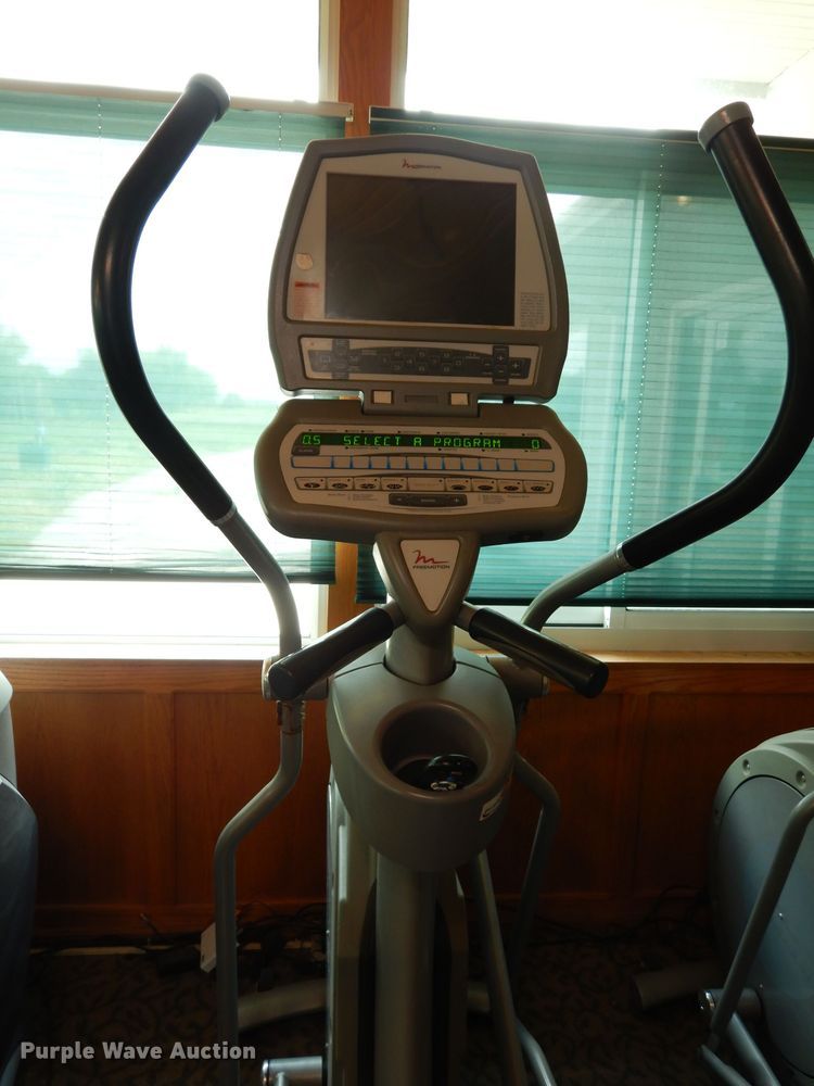 image for item HT9218 Free Motion elliptical trainer