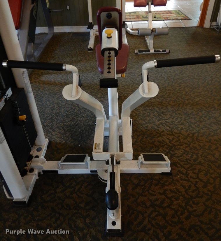 image for item HT9227 Paramount XL1200 seated row