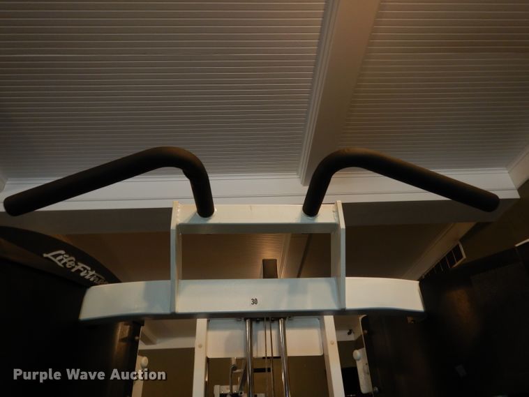 image for item HT9239 Life Fitness weight machine