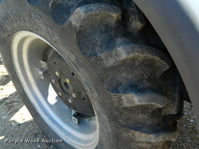 image for item DE4451 2002 Farmtrac LDT300DTC tractor