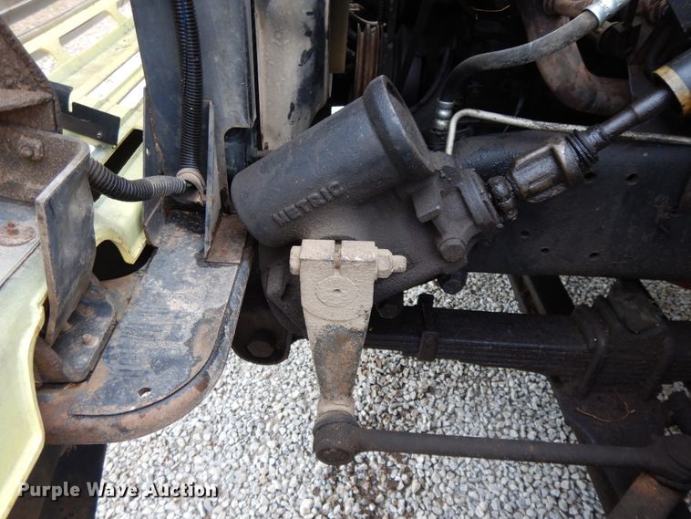 image for item DE5625 1987 GMC 7000 grain truck